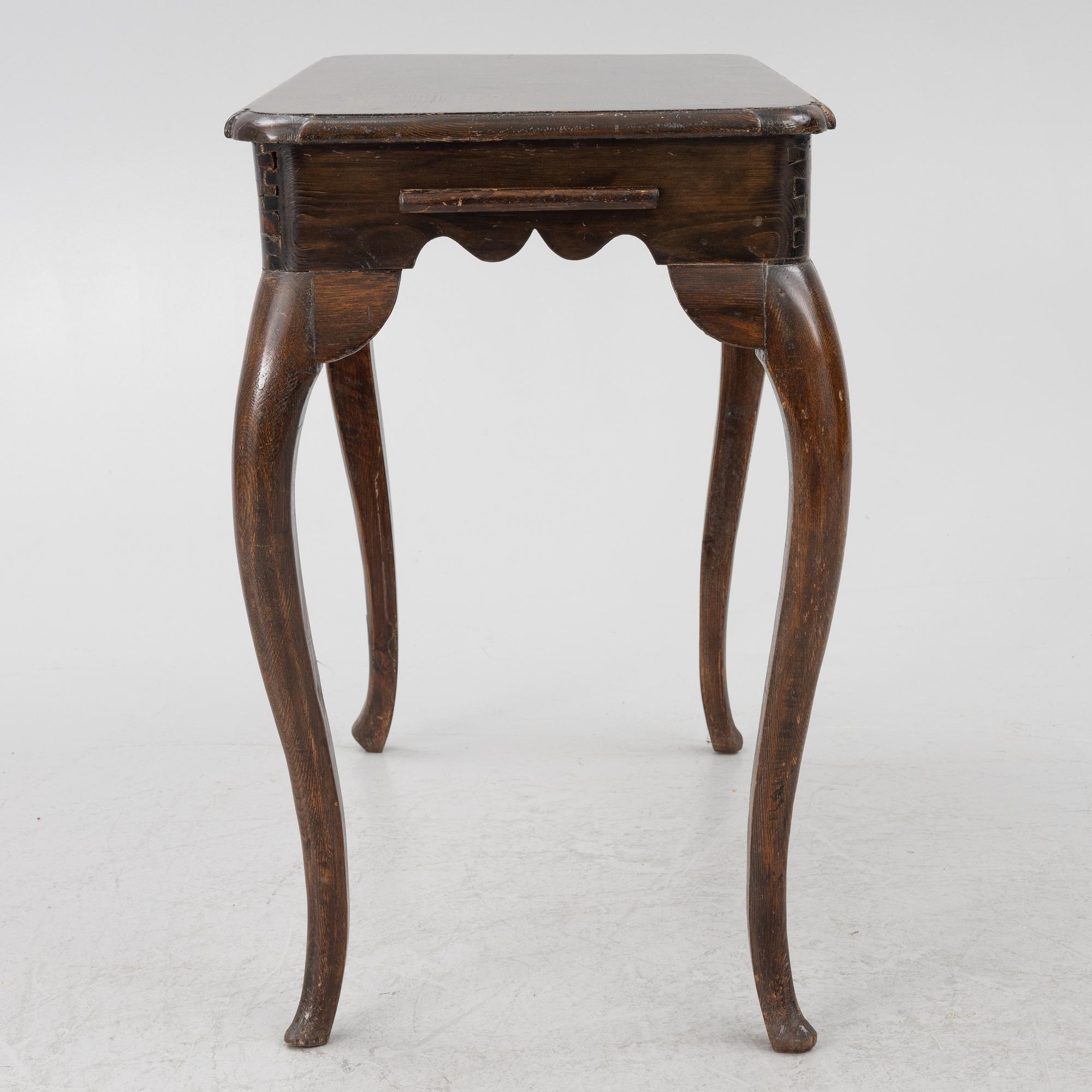 Bord, omkring 1800, Rokoko.