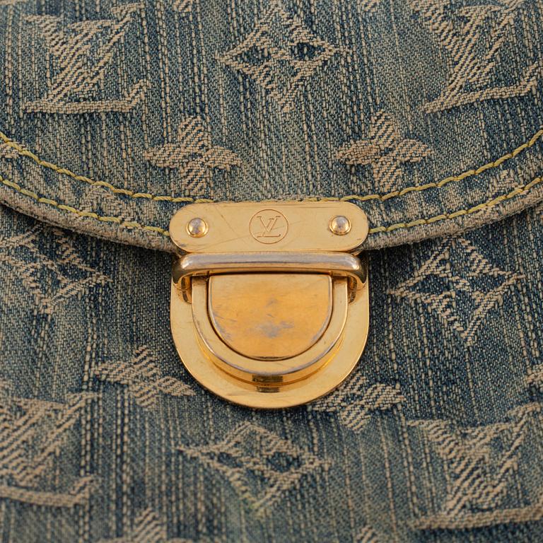 Louis Vuitton, väska, "Monogram Denim Camera Bag", 2007.