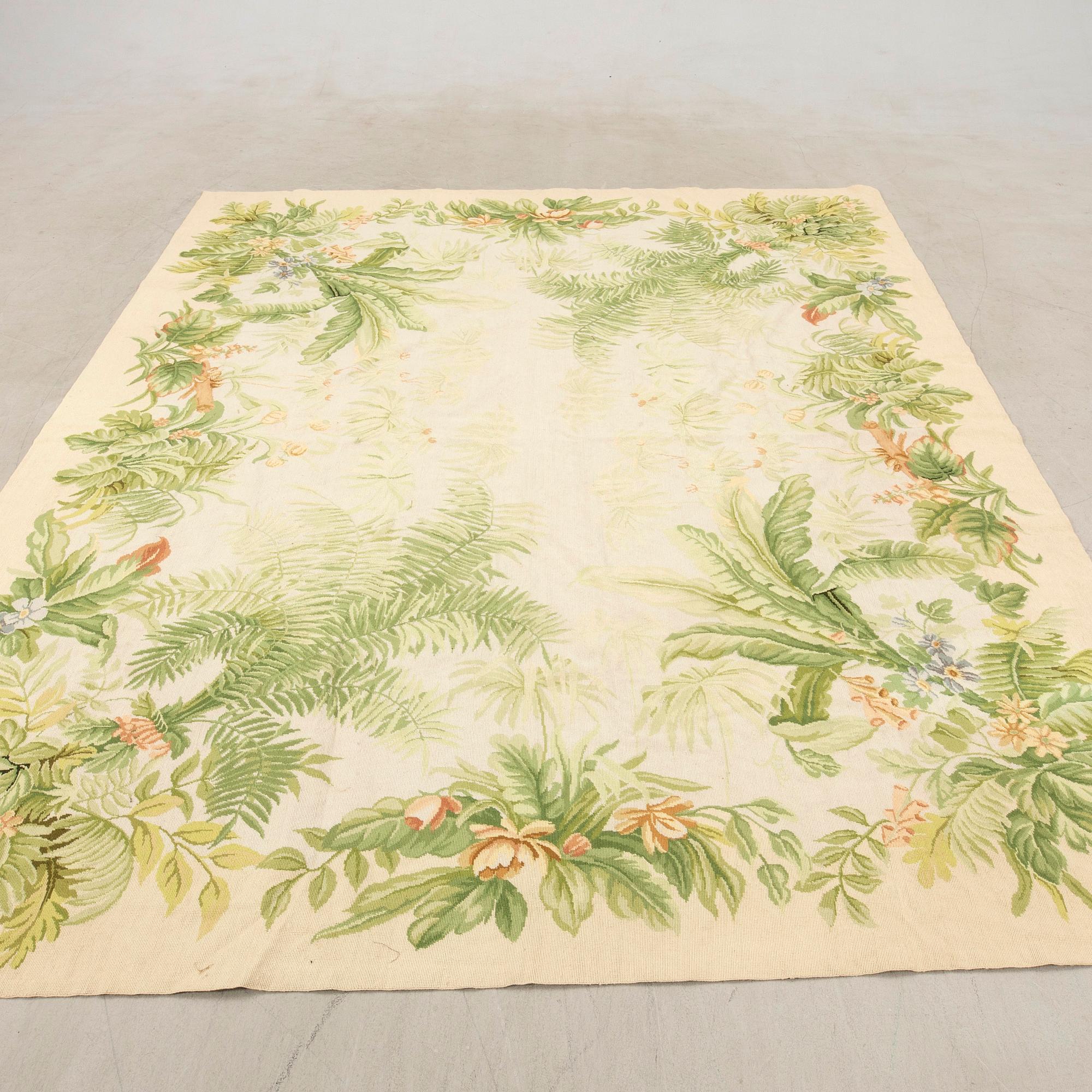 Matta 1900-talets andra hälft 310x240 cm.