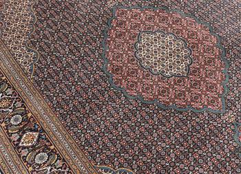 MATTO, Tabriz part silk, so called 50 Radj, ca 300 x 202 cm.