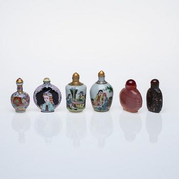 SNUSFLASKOR, 6 st, porslin, sten och glas. Kina 1900-talets slut.