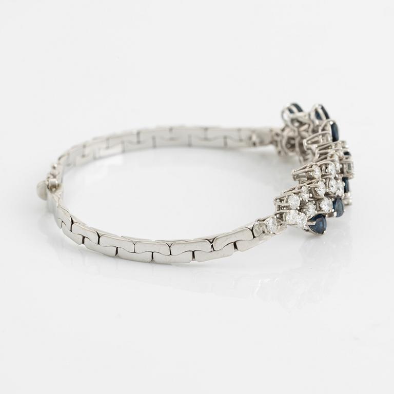 Armband, vitguld, med briljantslipade diamanter och droppformade safirer.
