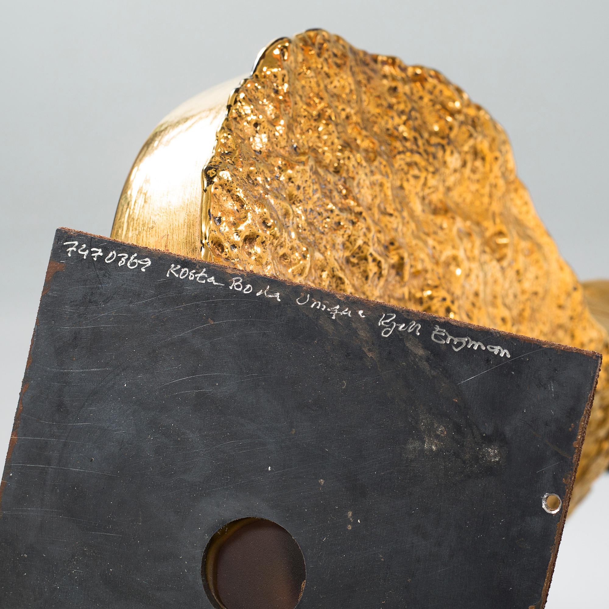 A signed unique glass sculpture by KJELL ENGMAN for Kosta Boda.