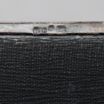 CIGARETTETUI, silver, 1930-tal. Vikt med inredning ca 407 g.