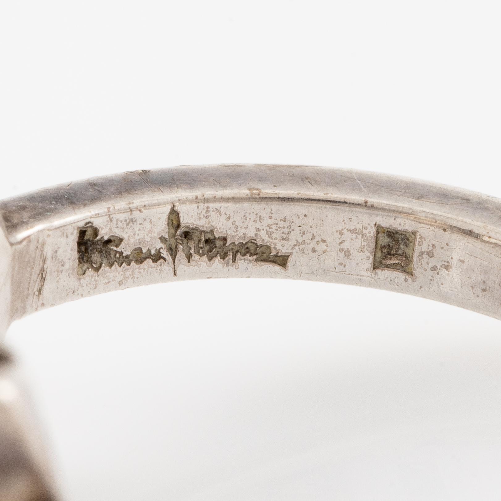 ring, sterling silver with rock crystal. Lund 1938.
