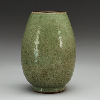 A celadon glazed jar, Ming dynasty (1368-1644).