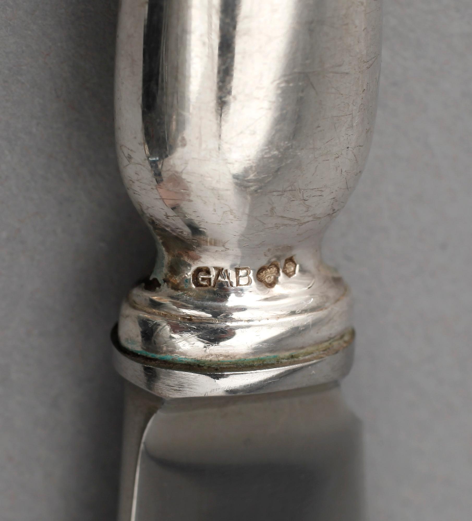 MATKNIVAR, 6 st, silver, sk. Fiolmodell, GAB, 1900-tal. Tot vikt 557 gram (inkl rostfria blad).