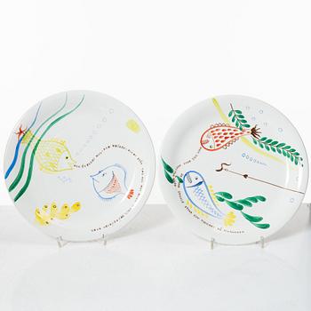 Stig Lindberg, five 'Löja' plates, Gustavsberg.