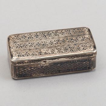 A Russian niello silver box mark of Moskow 1837 assay mark of Nikolaì Lukich weight ca 45 gr.Dubrovin, weight ca 44 gr.