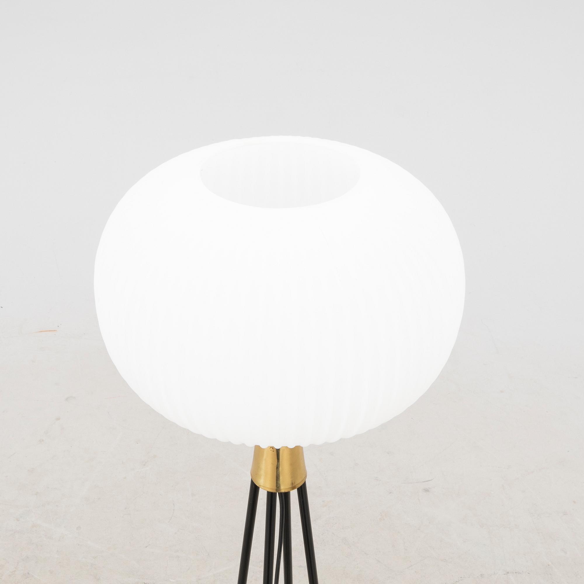 Golvlampa 1900-talets mitt.