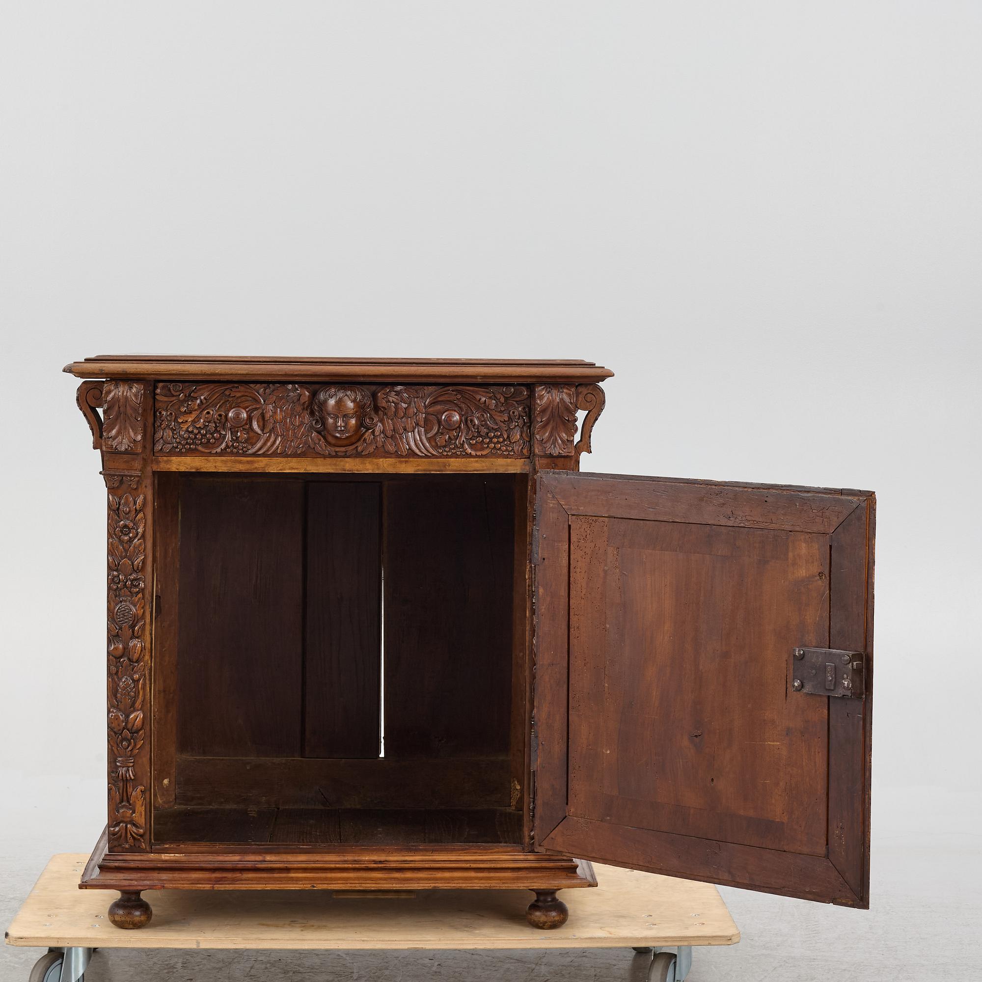 A Baroque cabinet, Southern Europe, 17th century.