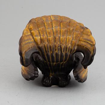 GUNNAR NYLUND, tjäder, stengods. Rörstrand, 1900-tal.