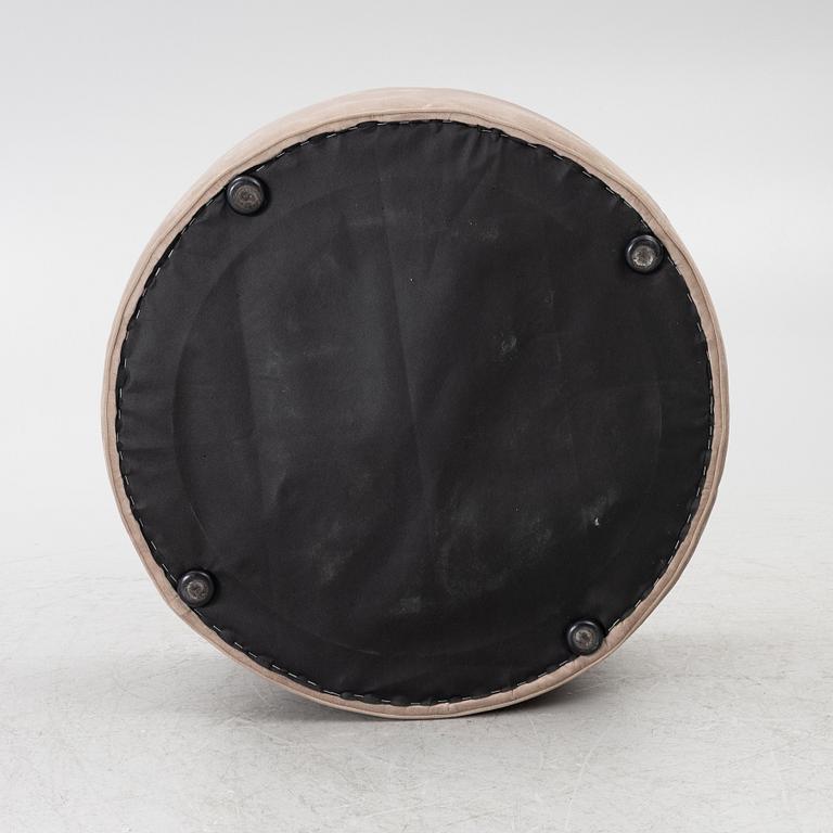 Sittpuff, "Grace", Layered, 2010.