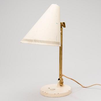 PAAVO TYNELL, BORDSLAMPA, modell 9222, tillverkad av Taito Oy.