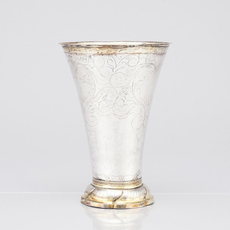 A Swedish 18 century parcel-gilt silver beaker, marks of Carl Fredrik Seseman, Arboga 1792.