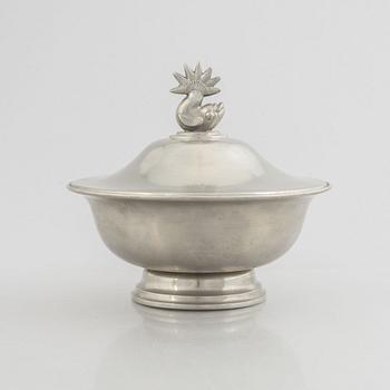 Nils Fougstedt, a pewter bowl with cover, Herman Bergman AB, Stockholm 1929.
