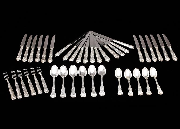 BESTICK, 41 delar, silver, London, 1900-tal. Totalvikt ca 2167 gram.