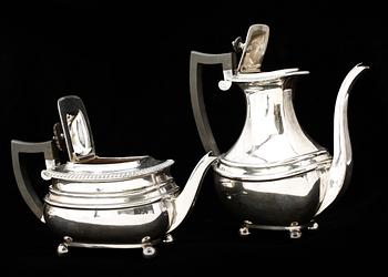 TÈ OCH KAFFESERVIS, 4 delar, nysilver, Daniel&Arter, England, 1900-talets första hälft.