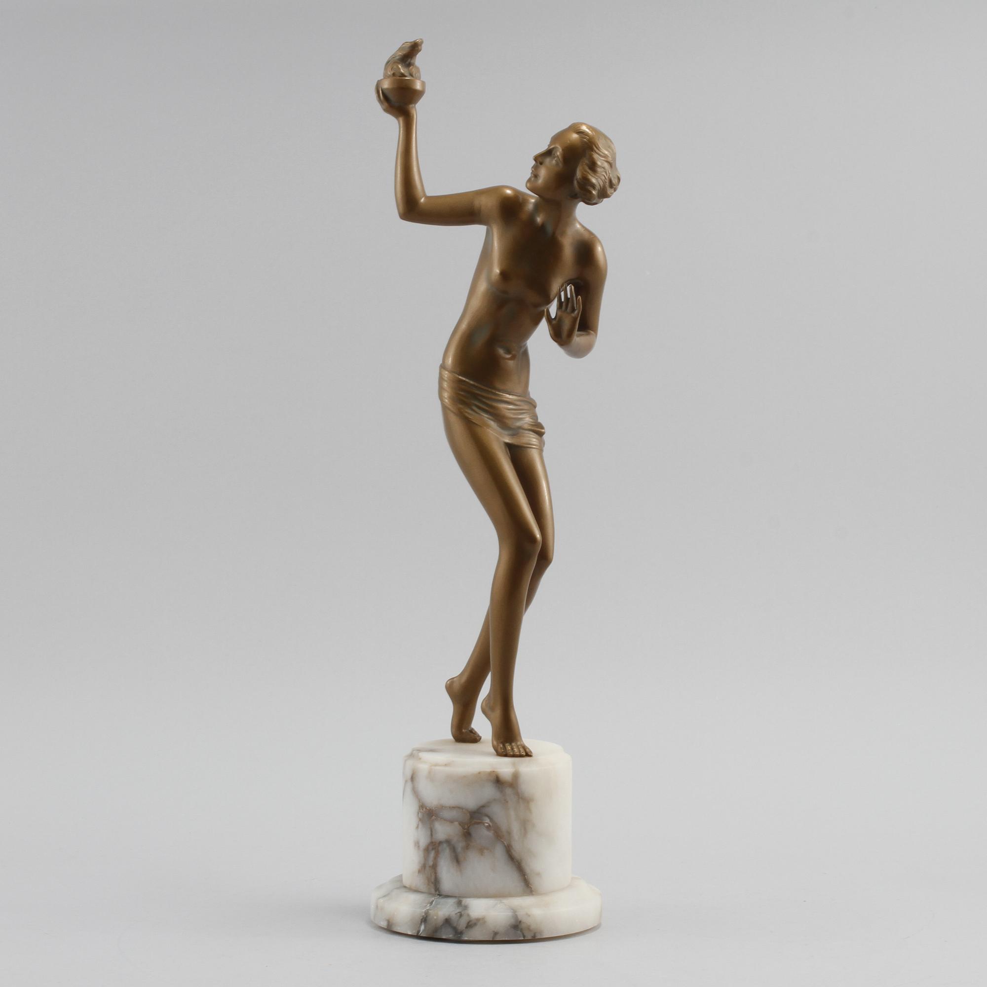 FIGURIN, guldpatinerad metall, art deco, 1920-30-tal.