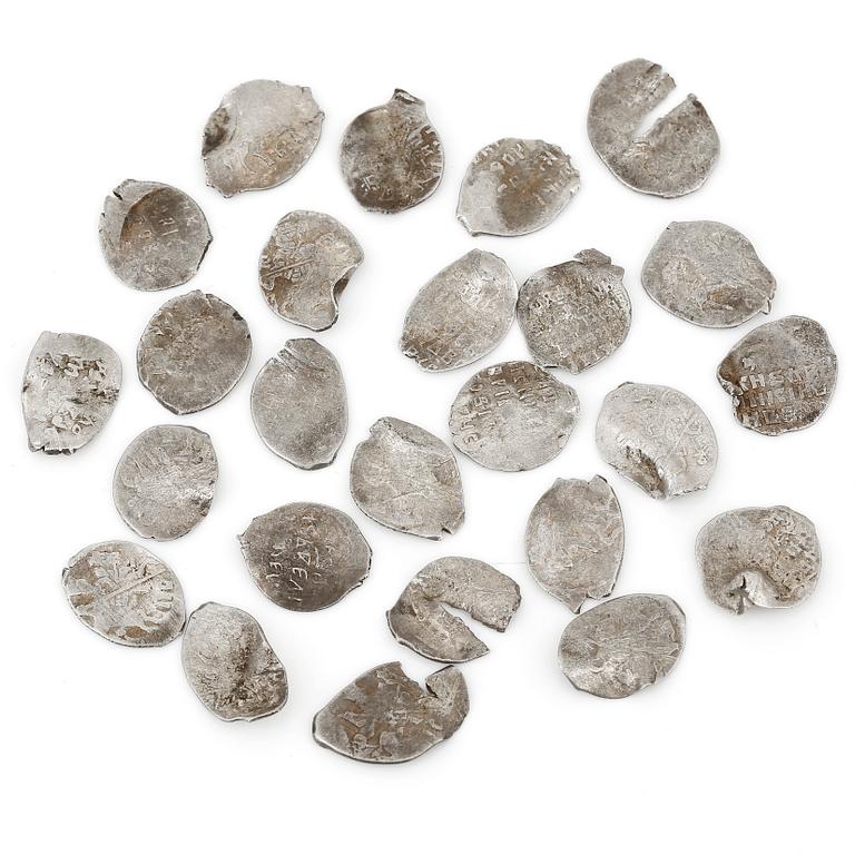 MYNT, ca 25 st, sk droppkopek, silver, Ryssland 1600-tal. Vikt ca 18 g.