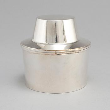 SIGURD PERSSON, a sterling silver sugar bowl, Stockholm 1955.