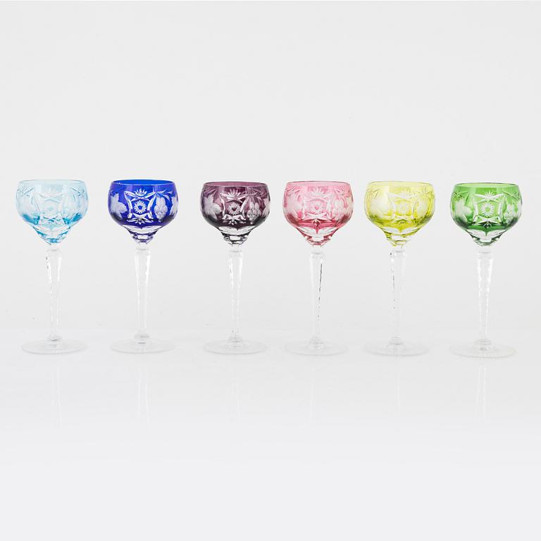 A set of 18 glasses, 20th century.
