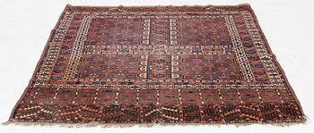 Rug, Yomuth, Enzi, Turkmenistan, 19th century. 170x135 cm.