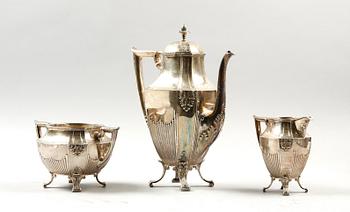 KAFFESERVIS, 3 delar, silver, empirestil. B. Erlandsson. Kristianstad 1901.