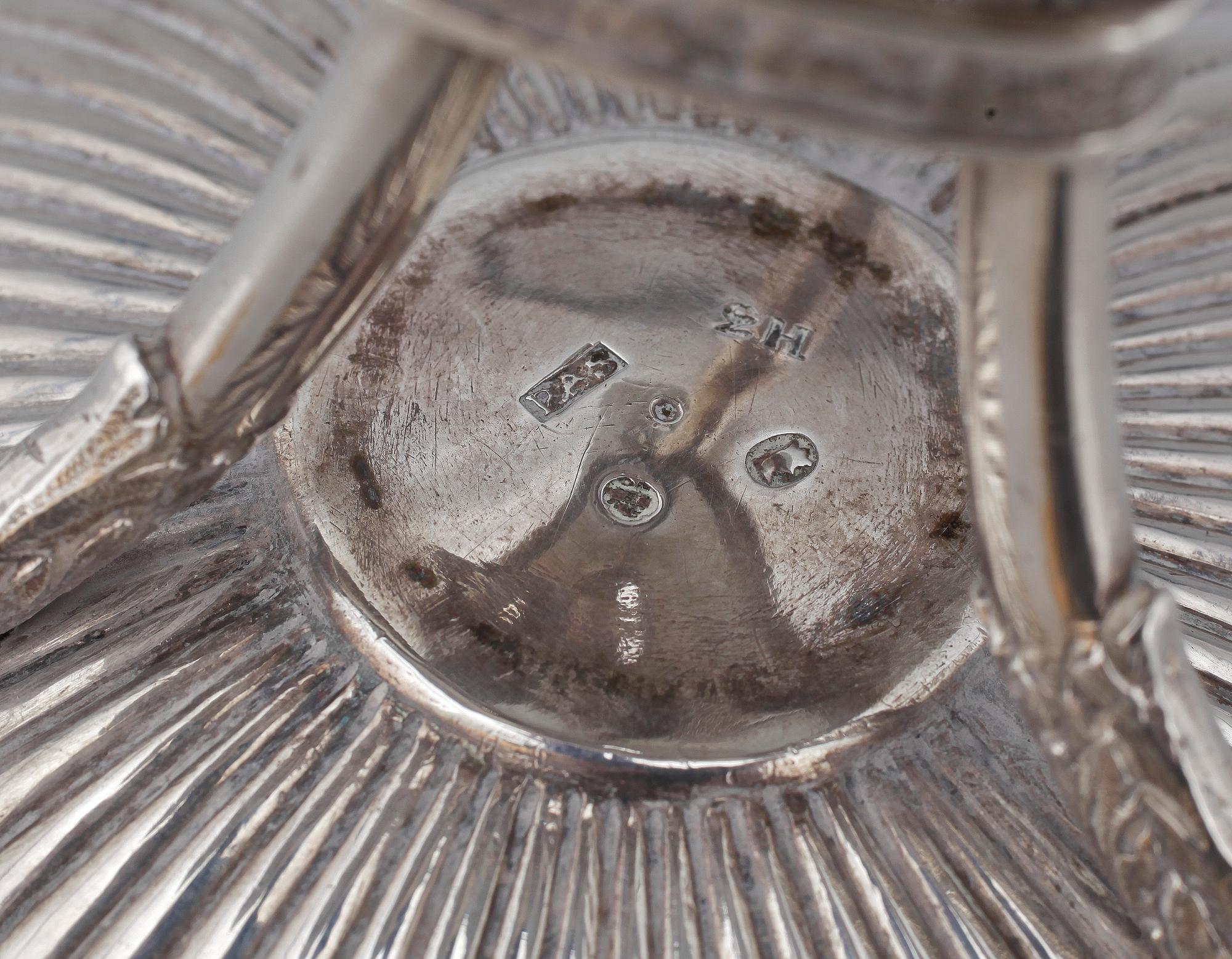 SKÅL PÅ FOT, silver, empir, Petter Adolf Sjöberg, 1814. Ca 517g.