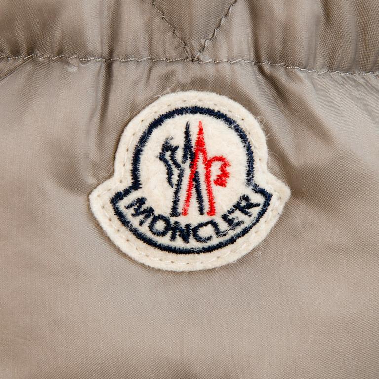 Moncler Edward Down JACKET in size 3.
