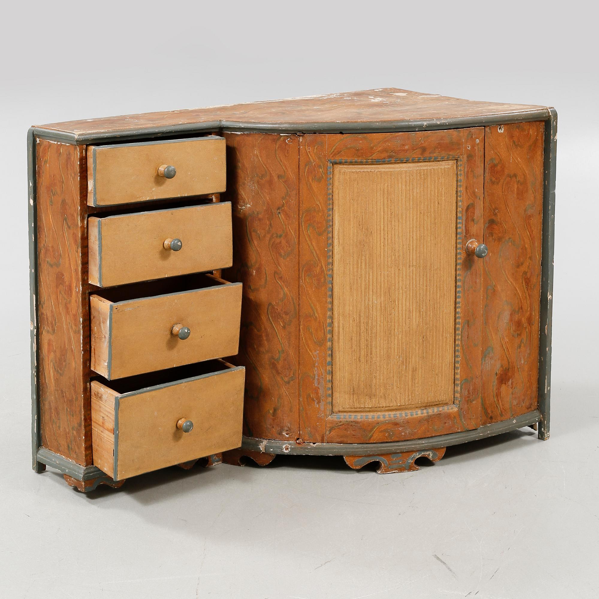 HÖRNMÖBEL, 1800-tal.