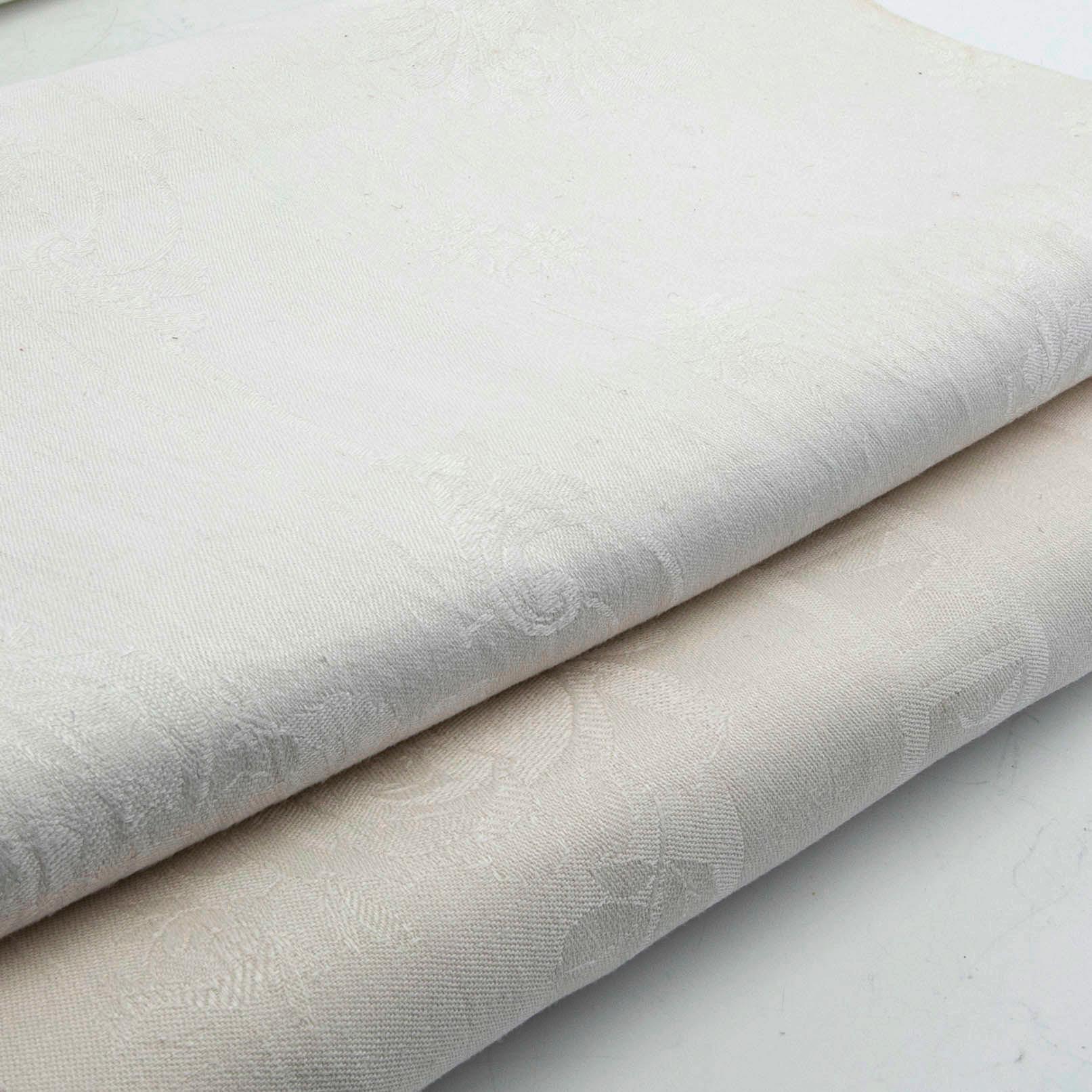 Tablecloths 4 pcs linen/damask first half of the 20th century.