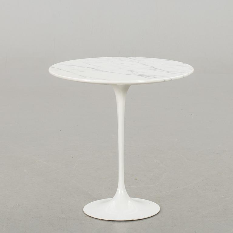 EERO SAARINEN, a tulip side table.