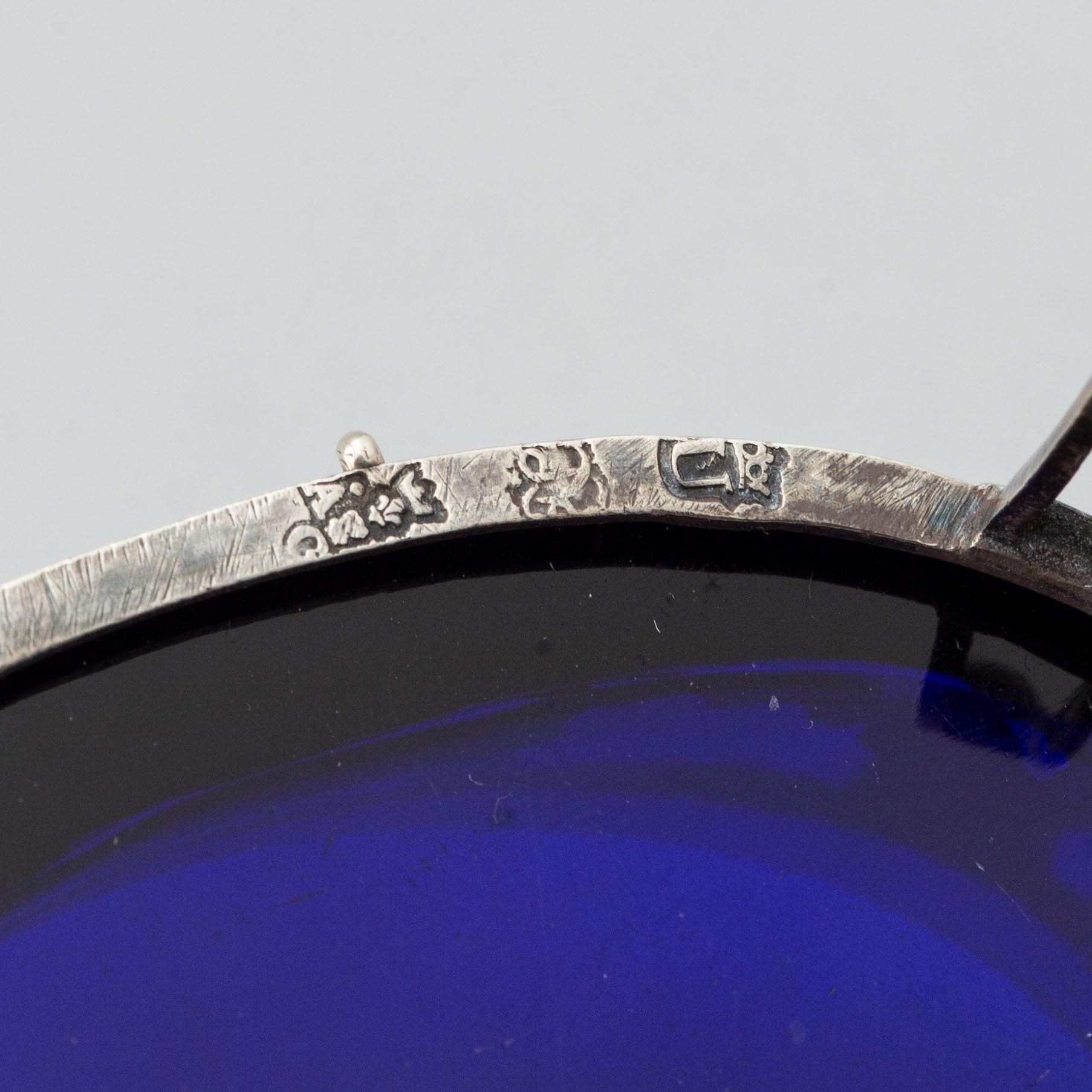 Andre-Alexandre Guignard, saltkar, ett par, silver, Paris 1783.