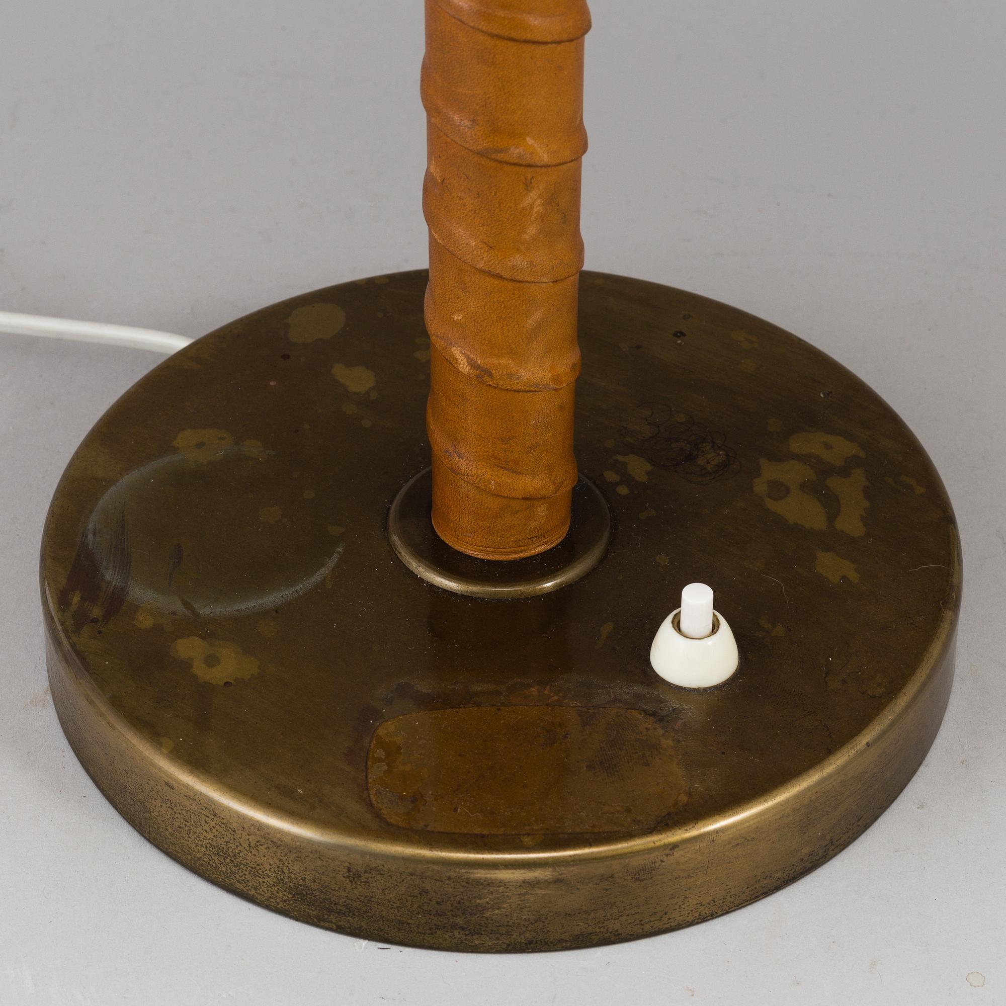 A 1940/50s table lamp for Böhlmarks.