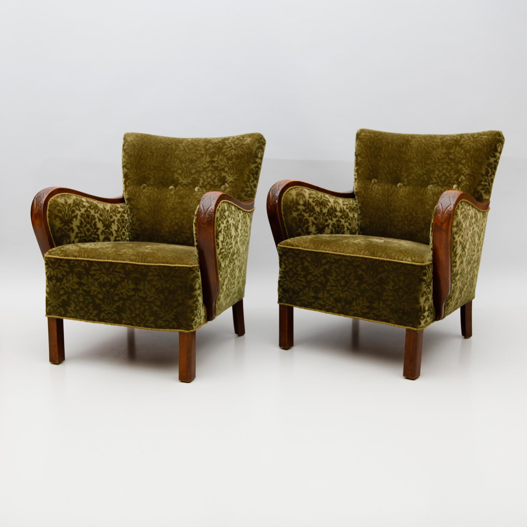 FÅTÖLJER, 1 par, 1900-talets mitt.