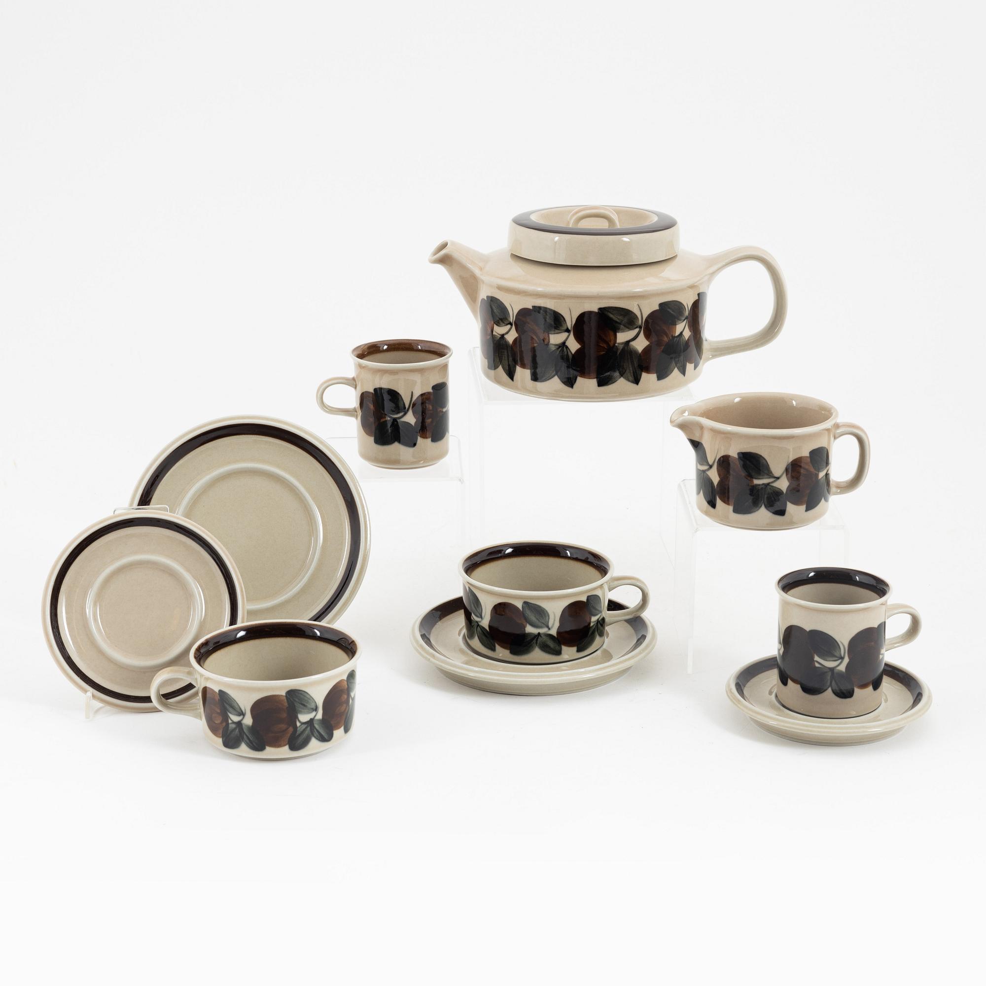 Ulla Procopé, a 21-piece 'Ruija' tea and coffee service, Arabia, Finland, 1975-1981.