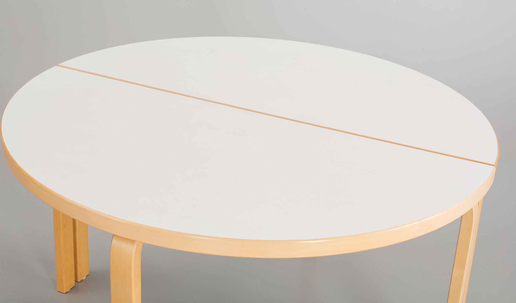 A SET OF 3 PARTS ALVAR AALTO DINING TABLE FROM ARTEK.