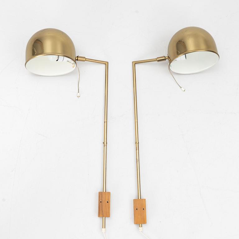 Eje Ahlgren, A pair of brass wall lights, "V-75", Bergboms.