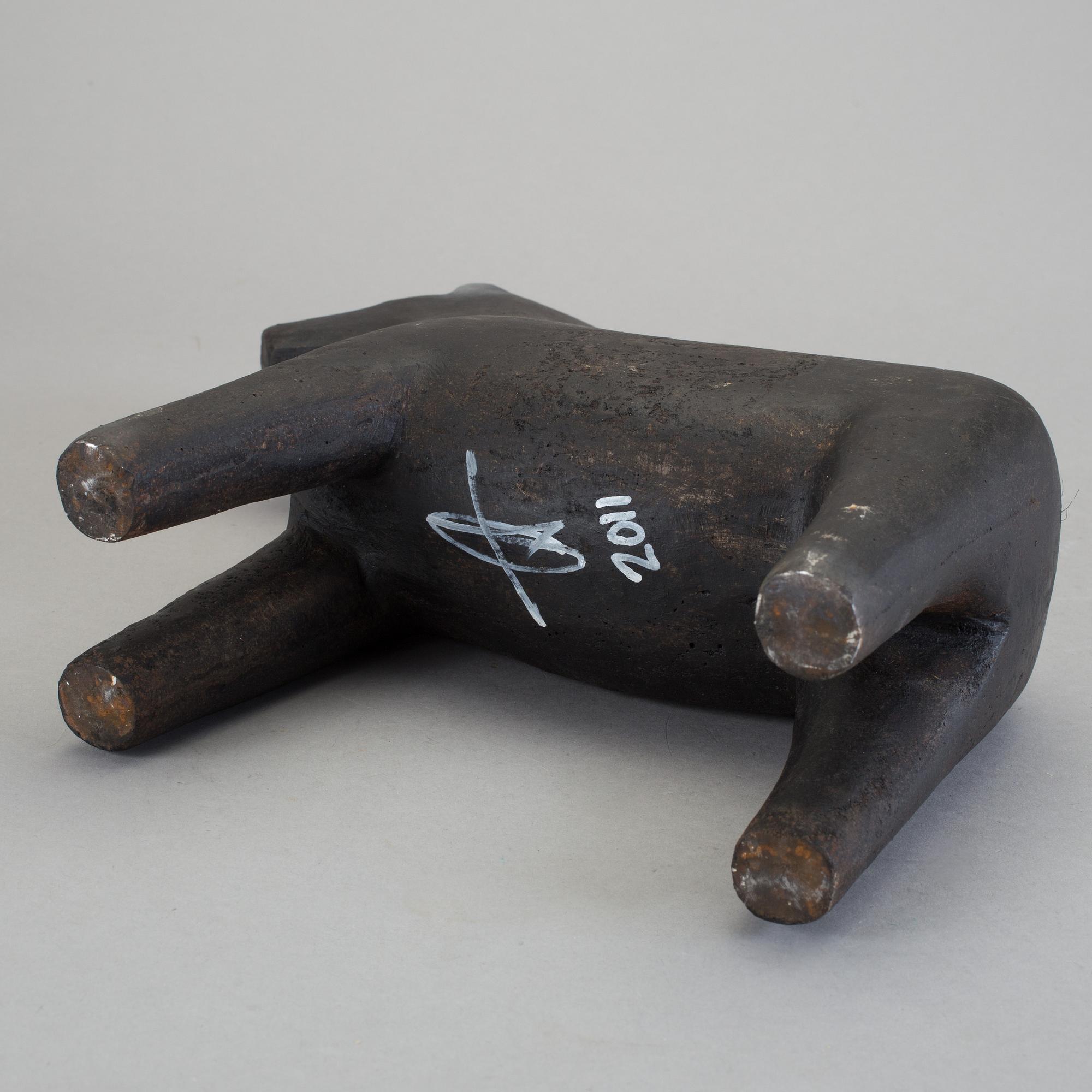 ANDREAS WARGENBRANT, skulptur, gjutjärn, monogramsignerad och daterad 2011.
