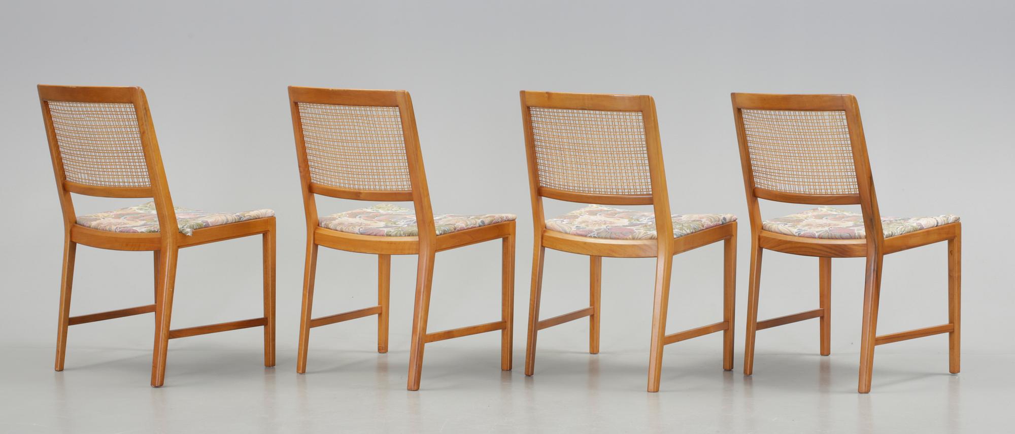 MATGRUPP, 5 delar och 2 iläggsskivor, Bertil Fridhagen, Bodafors, 1960-tal.