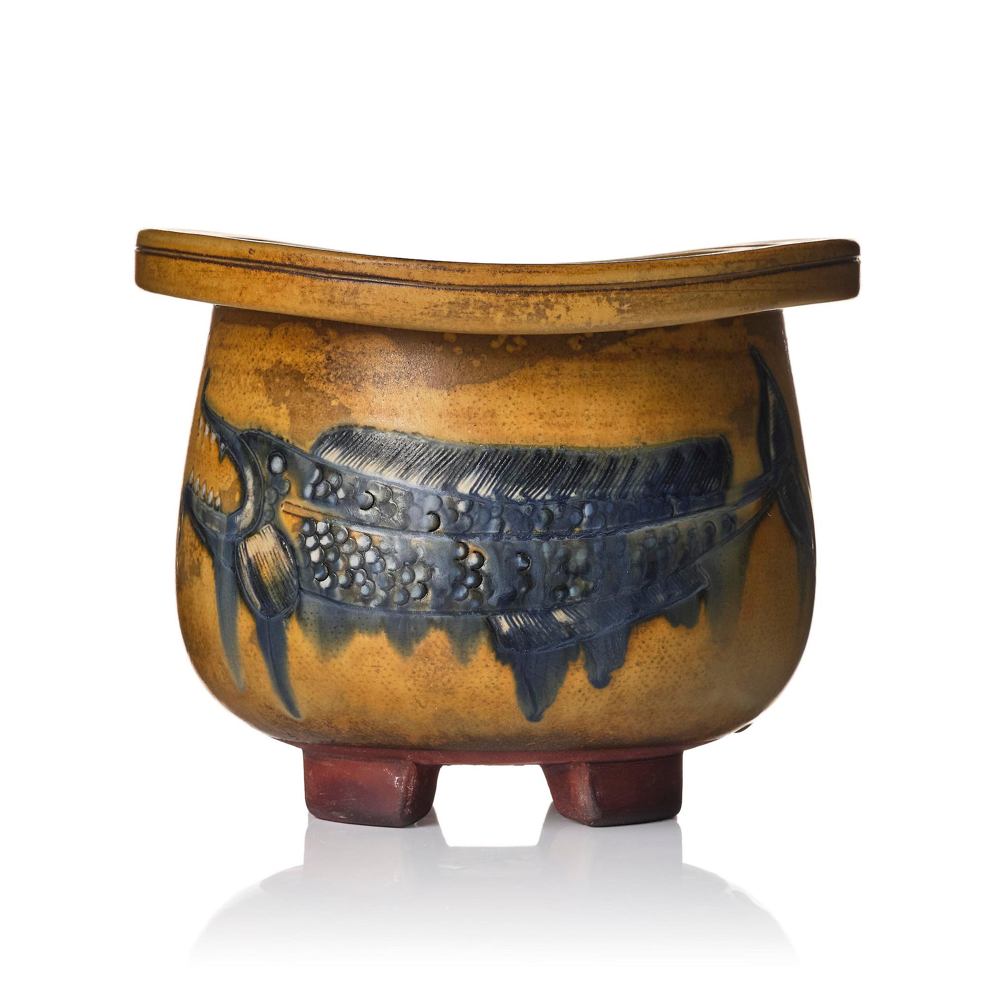 Wilhelm Kåge, a Farsta stoneware urn, Gustavsberg Studio 1953, provenance Wilhelm Kåge.