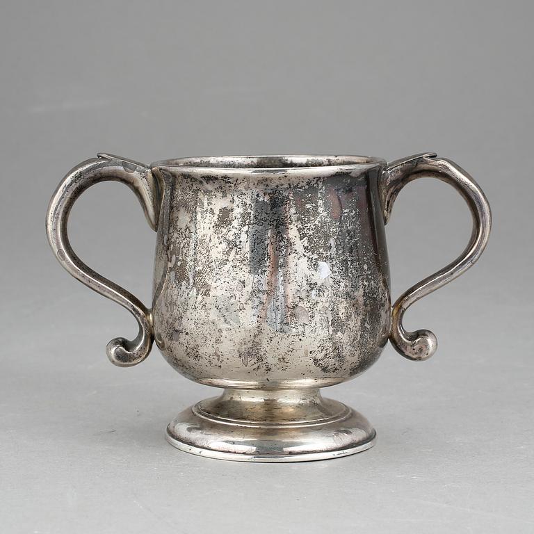 MUGG, silver, James Ker, Archibald Ure, Edinburgh 1734. 247 g.