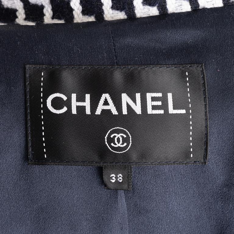 Chanel, coat, size Fr 38.