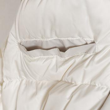 Chanel, down coat, size Fr 40.