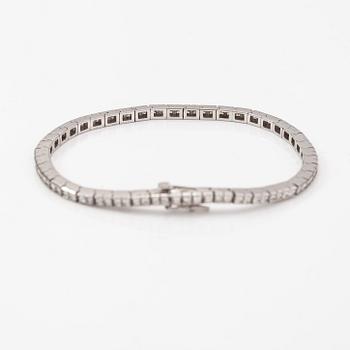Armband, 14K votguld,  princesslipade diamanter ca 4.37 ct tot enligt certifikat.