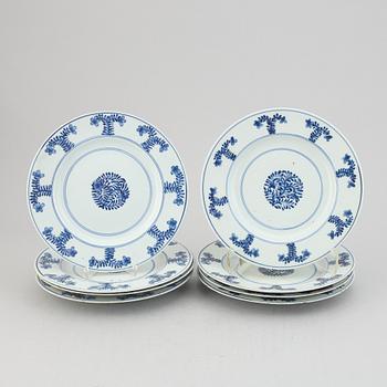 A group of eight blue and white plates, Qingdynasty, 19th Century.