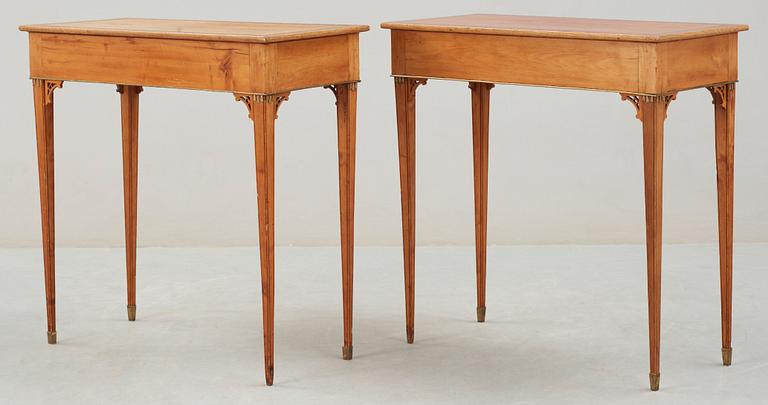 BORD, ett par. Sverige, 1800-tal.