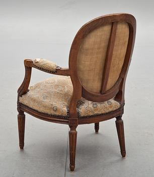 KARMSTOL, Gustaviansk stil. 1800-tal.