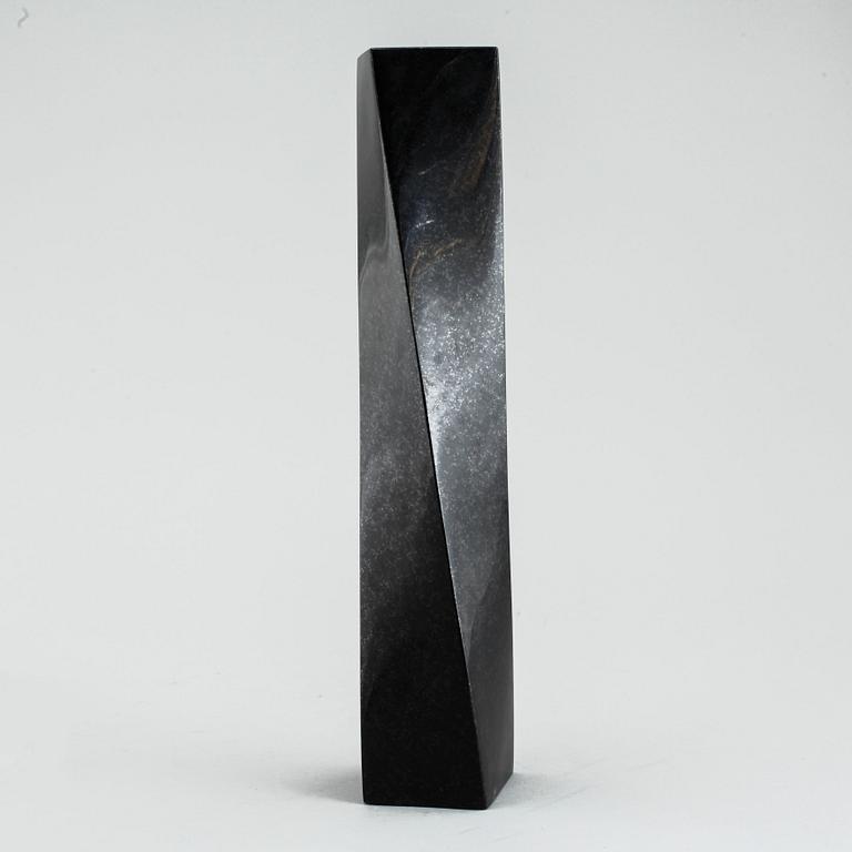 PÅL SVENSSON, a stone sculpture, signed and dated 01.